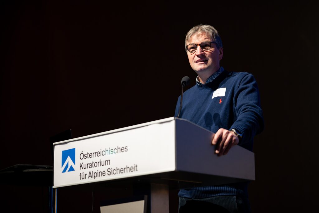 Alpinforum 2025 - Peter Paal, Foto: chrisriefenberg.com Alpinforum 2025 - Peter Paal, Foto: chrisriefenberg.com